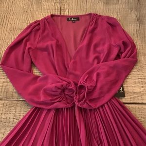 Lulu’s mid length wrap-around dress, burgundy wine color, new with tags, size S